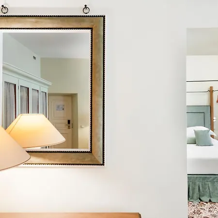 Relais&châteaux Stikliai 5*