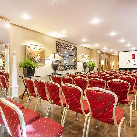 Relais&châteaux Stikliai Appart hôtel 5*