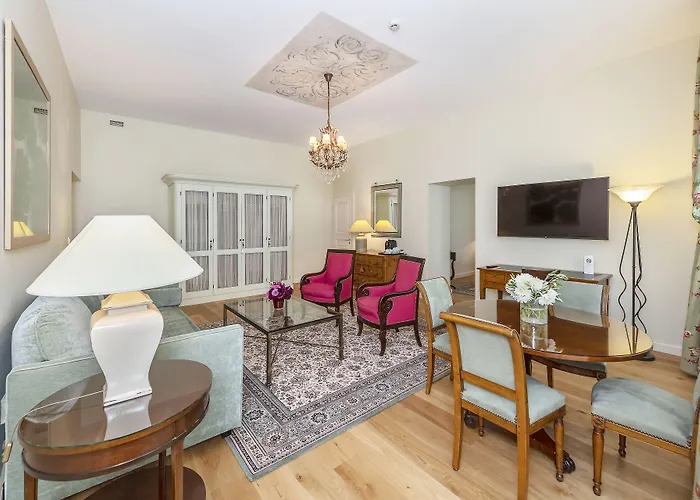 Stikliai - Relais & Chateaux